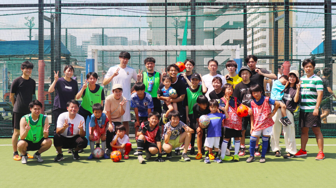 サッカー日本代表 旗手怜央選手とプロラボホールディングス社員とのフットサル交流会が開催されました。